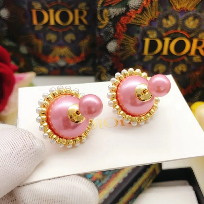 christian dior boucles doreilles pour femme s_12151403